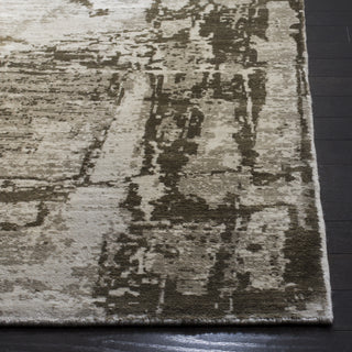 Safavieh Mirage MIR268 Brown/Silver Area Rug Detail