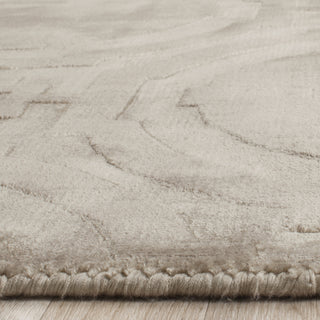 Safavieh Mirage MIR337 Silver Area Rug Detail