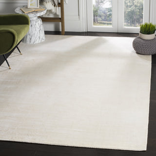 Safavieh Mirage MIR344 White Area Rug Room Scene Feature