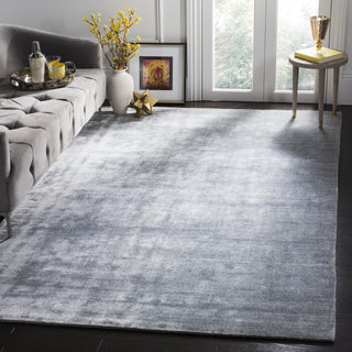 Safavieh Mirage MIR533 Light Grey Area Rug Room Scene Feature