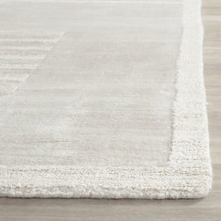 Safavieh Mirage MIR650 Ivory Area Rug Detail