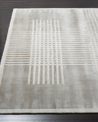 Safavieh Mirage MIR650 Light Grey Area Rug 8' X 10'