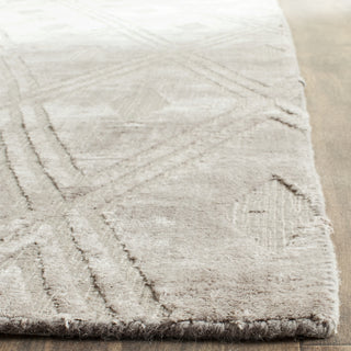 Safavieh Mirage MIR851 Grey Area Rug Detail