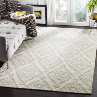 Safavieh Micro-Loop 200 210 Light Grey Area Rug Room Scene Feature