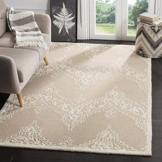 Safavieh Manchester 523 Beige/Ivory Area Rug Room Scene Feature