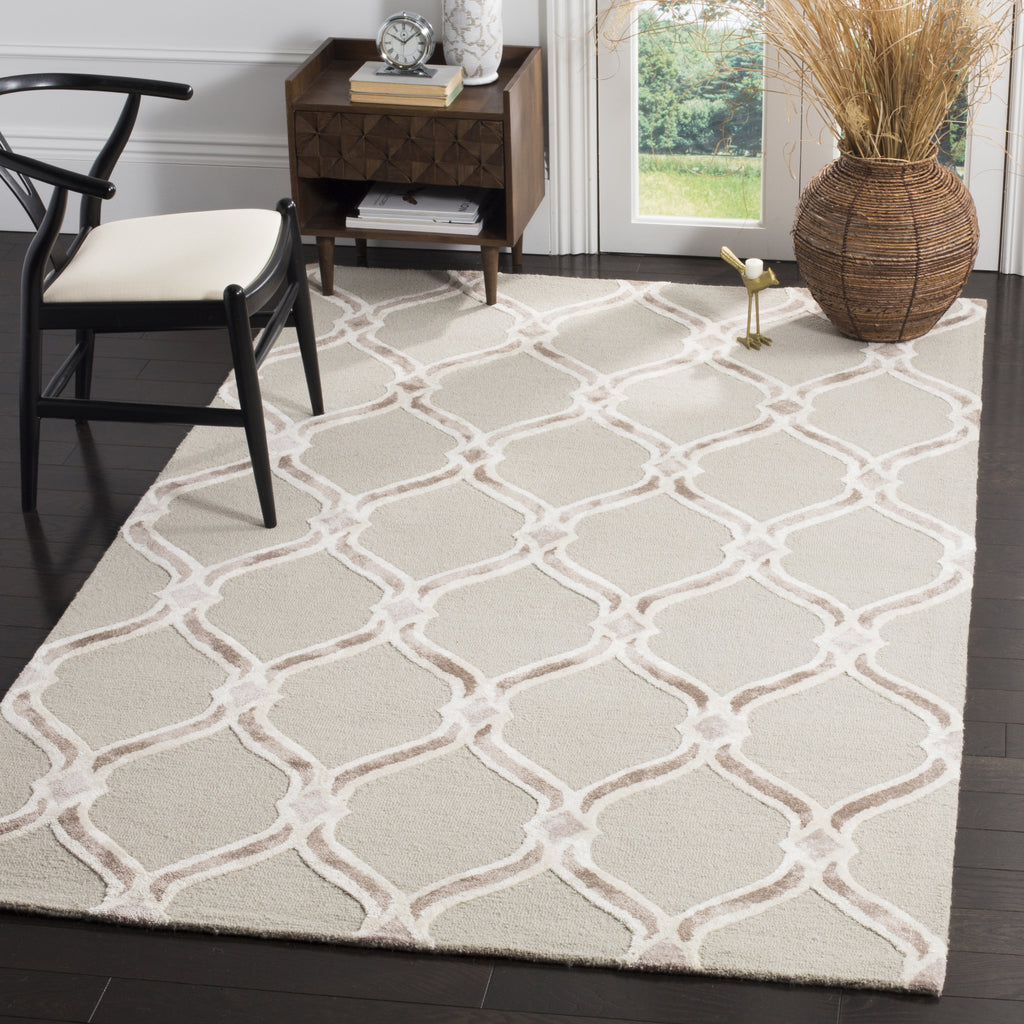 Safavieh Manchester 540 Taupe/Ivory Area Rug Room Scene Feature