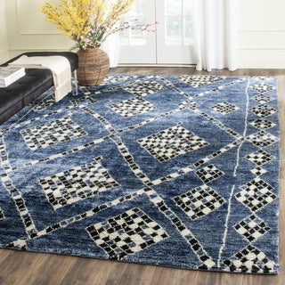 Safavieh Moroccan MOR553 Blue/Black Area Rug Room Scene