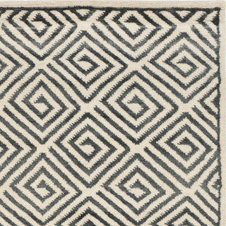 Safavieh Mosaic MOS161 Ivory/Grey Area Rug 