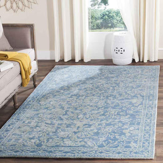 Safavieh Martha Stewart 3820 Blue/Ivory Area Rug Room Scene Feature