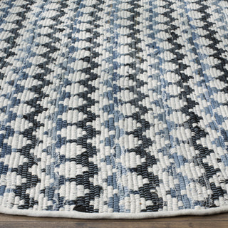 Safavieh Montauk MTK120 Ivory Blue/Black Area Rug Detail