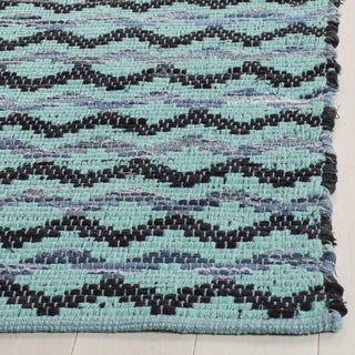 Safavieh Montauk MTK120 Turquoise/Blue/Black Area Rug Detail