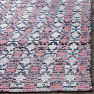 Safavieh Montauk MTK123 Coral/Multi Area Rug Detail