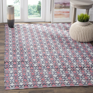 Safavieh Montauk MTK123 Coral/Multi Area Rug Room Scene