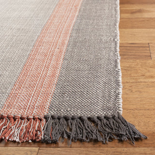 Safavieh Montauk MTK301 Terracotta/Grey Area Rug Detail