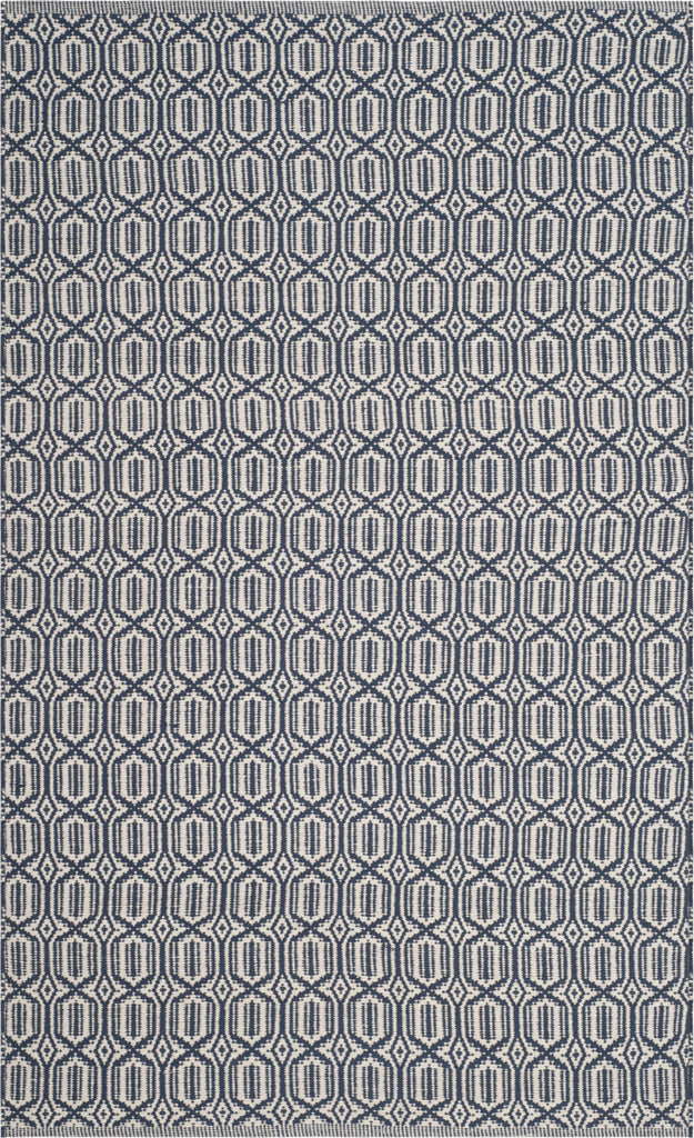 Safavieh Montauk MTK333 Ivory/Navy Area Rug 4' X 6'