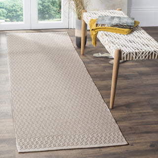 Safavieh Montauk MTK339 Ivory/Grey Area Rug Room Scene Feature