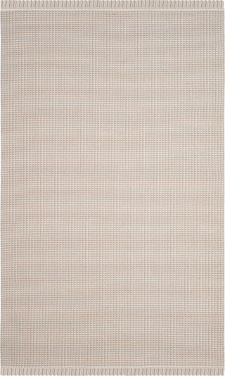 Safavieh Montauk MTK340 Ivory/Grey Area Rug 5' X 8'