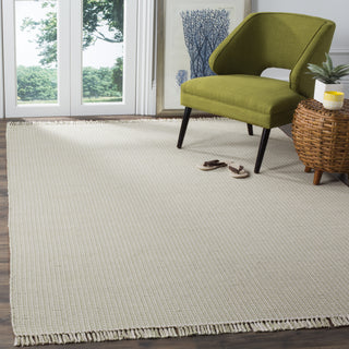 Safavieh Montauk MTK340 Ivory/Green Area Rug Room Scene