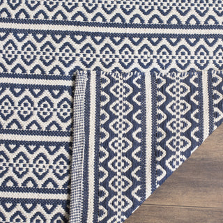 Safavieh Montauk MTK341 Ivory/Navy Area Rug Backing