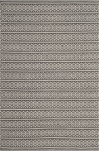 Safavieh Montauk MTK341 Ivory/Black Area Rug 4' X 6'