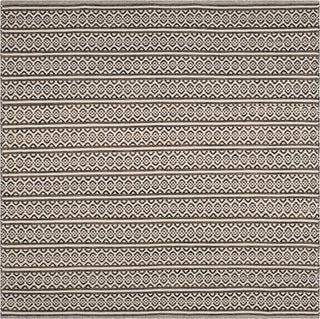 Safavieh Montauk MTK341 Ivory/Black Area Rug 6' Square