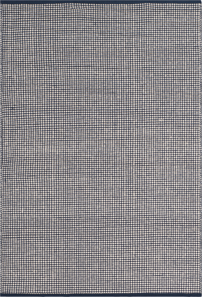 Safavieh Montauk MTK345 Ivory/Navy Area Rug main image