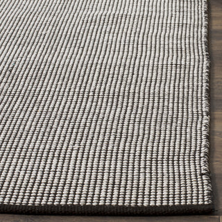 Safavieh Montauk MTK345 Ivory/Black Area Rug Detail