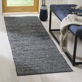 Safavieh Montauk MTK412 Ivory/Dark Grey Area Rug Room Scene Feature