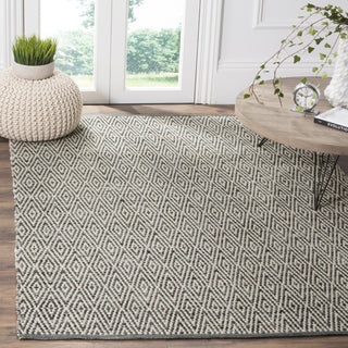 Safavieh Montauk MTK414 Ivory/Dark Grey Area Rug Room Scene