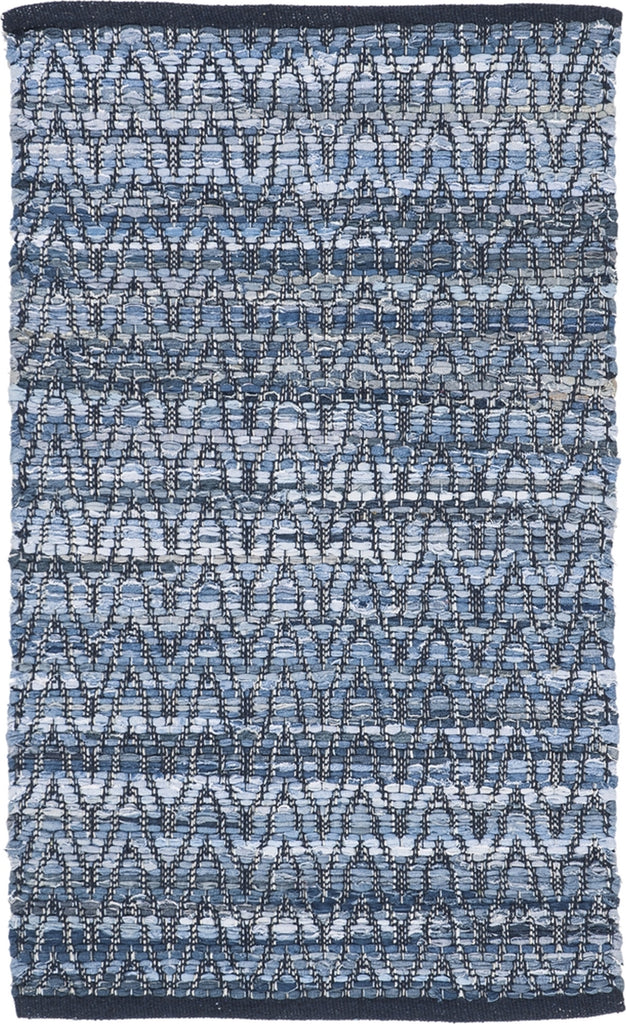 Safavieh Montauk MTK416 Blue Area Rug main image