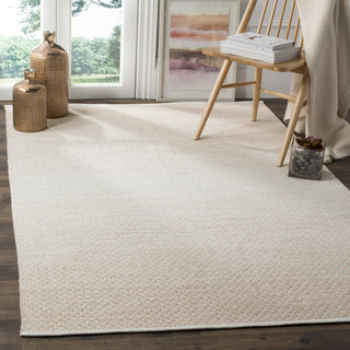 Safavieh Montauk MTK601 Beige/Ivory Area Rug Room Scene