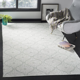 Safavieh Montauk MTK606 Light Green/Ivory Area Rug Room Scene