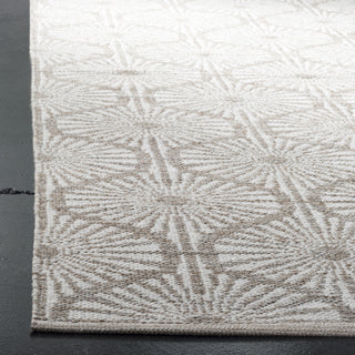 Safavieh Montauk MTK606 Beige/Ivory Area Rug Detail