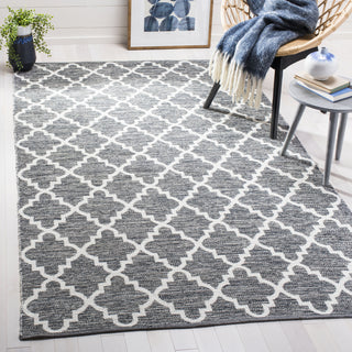 Safavieh Montauk MTK611 Charcoal/Ivory Area Rug Room Scene