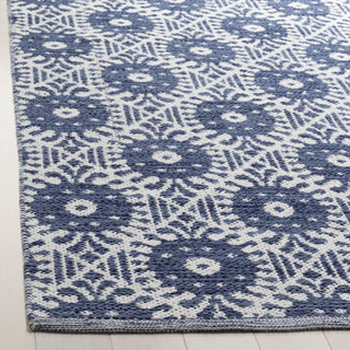 Safavieh Montauk MTK612 Navy/Ivory Area Rug Detail