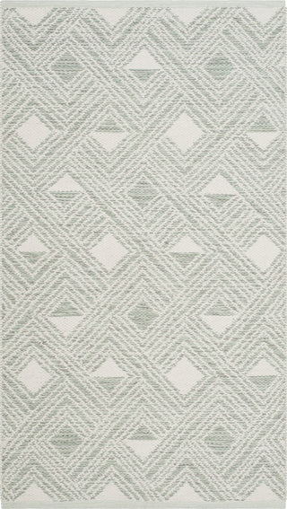 Safavieh Montauk MTK614 Light Green/Ivory Area Rug 2' 3'' X 3' 9''