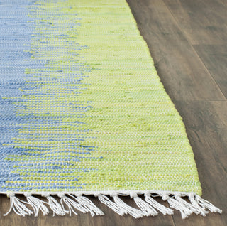 Safavieh Montauk MTK710 Green/Gold Area Rug Detail