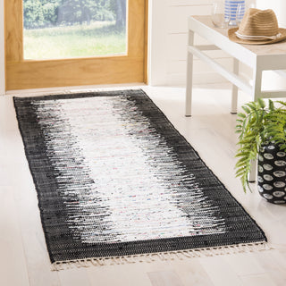 Safavieh Montauk MTK711 Ivory/Black Area Rug Room Scene