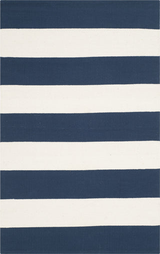 Safavieh Montauk MTK712 Navy/Ivory Area Rug main image