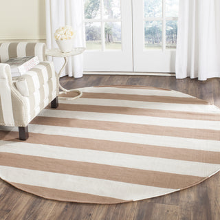 Safavieh Montauk MTK712 Sand/Ivory Area Rug Room Scene