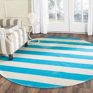 Safavieh Montauk MTK712 Turquoise/Ivory Area Rug Room Scene