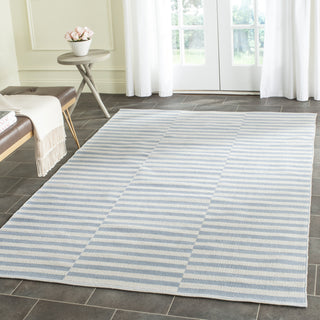 Safavieh Montauk MTK715 Ivory/Light Blue Area Rug Room Scene