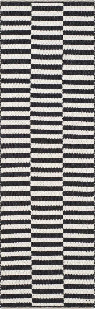 Safavieh Montauk MTK715 Ivory/Black Area Rug 