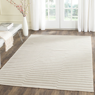 Safavieh Montauk MTK715 Ivory/Light Grey Area Rug Room Scene