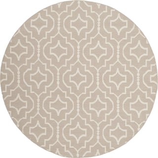 Safavieh Montauk MTK722 Grey/Ivory Area Rug 6' Round