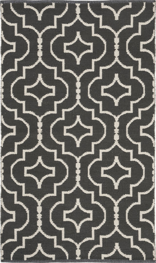 Safavieh Montauk MTK722 Dark Grey/Ivory Area Rug 3' X 5'