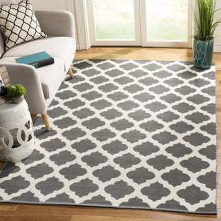 Safavieh Montauk MTK723 Dark Grey/Ivory Area Rug Room Scene