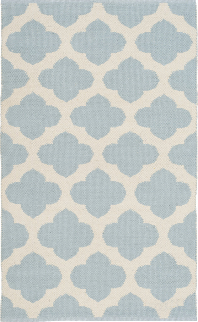 Safavieh Montauk MTK723 Light Blue/Ivory Area Rug main image