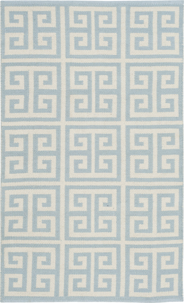 Safavieh Montauk MTK724 Light Blue/Ivory Area Rug main image