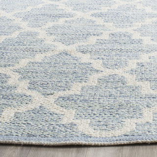 Safavieh Montauk MTK810 Light Blue/Ivory Area Rug Detail